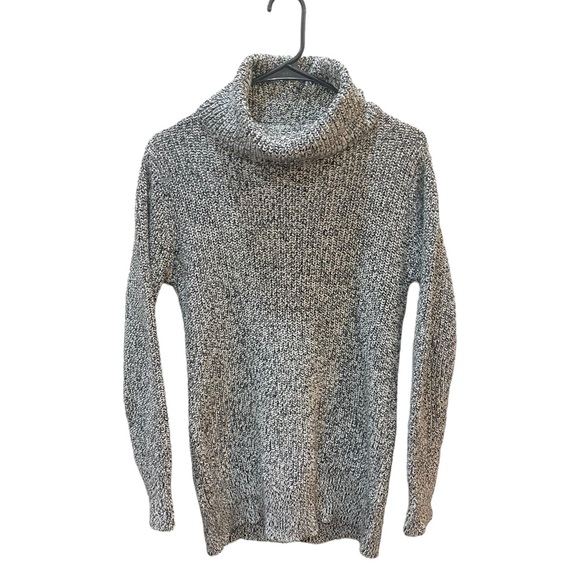 Abercrombie & Fitch Women’s Turtle Neck Sweater Sz Small - Picture 4 of 7